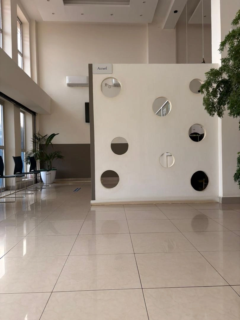 Laboratoire International de Yaoundé – interior view