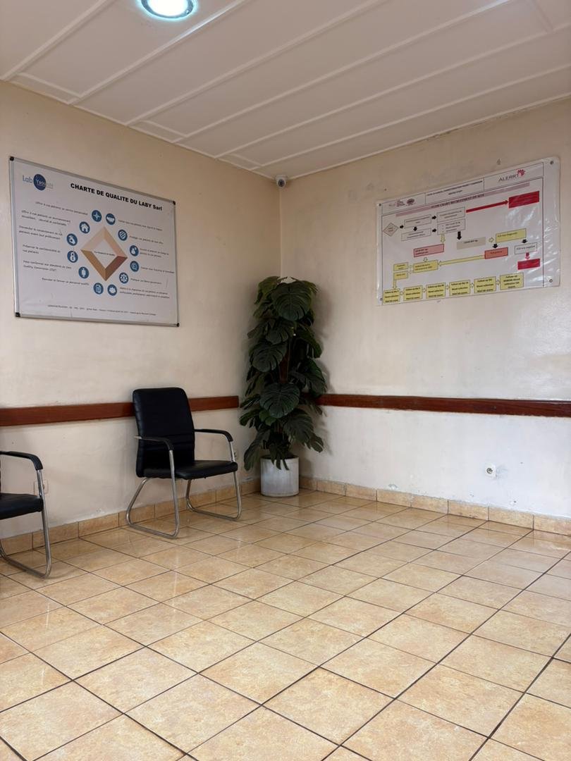 LABY – laboratory interior
